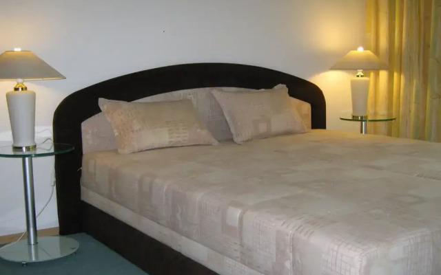 Spacious Apartment in Immerath With Sauna