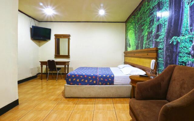 King Stone Hotel