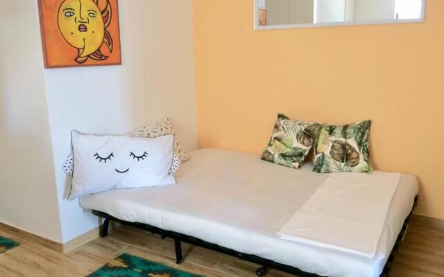 Carob Tree Apartments Klek