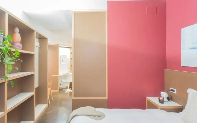 Viav by Rent All Como