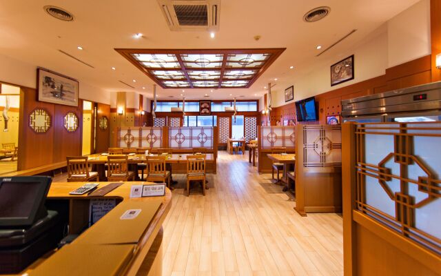 Grand Plaza Hotel Hanoi