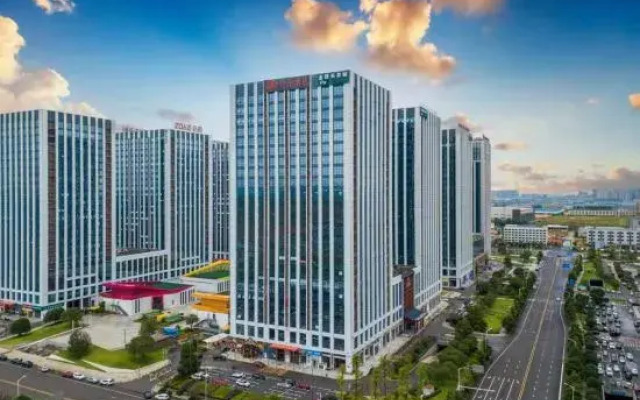 TILL BRIGHT Hotel (Changsha High-Speed Rail West Station Dahan Jinqiao Weilaicheng)