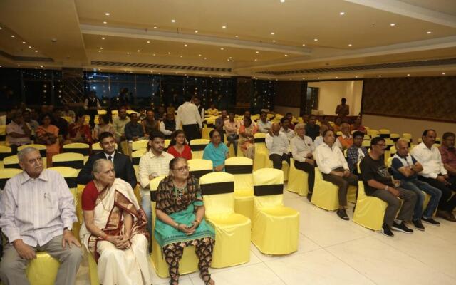 Hotel Poonam Residency