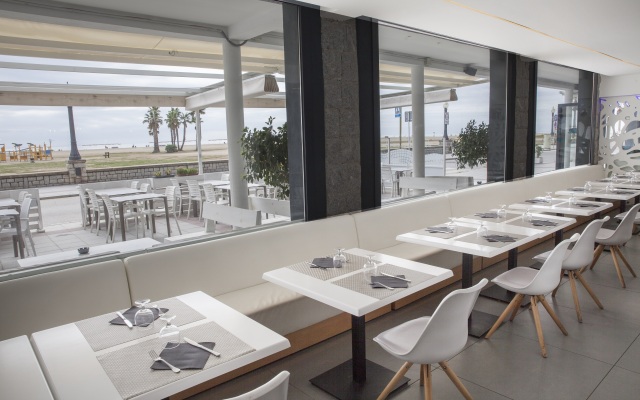 Hotel Brisamar Suites