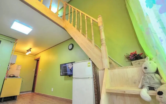 Boryeong Chair Pension