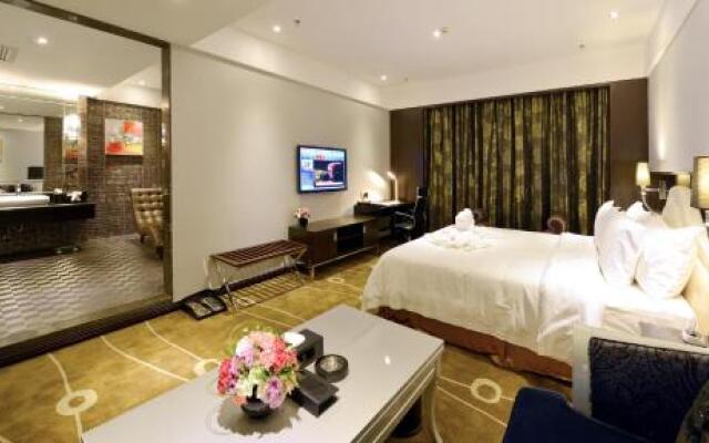 Xiamen Discovery Hotel