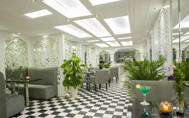 Minerva Church Hotel