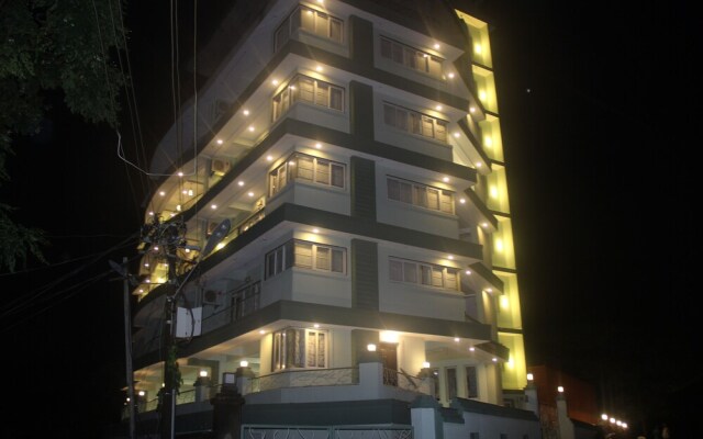 3 Bedroom hall, Kitchen Luxurious Apartment in High End locality in Dona Paula,