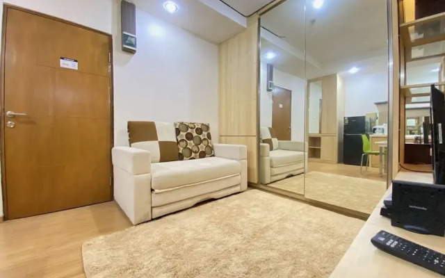 Spacious Studio Room At Gateway Ahmad Yani Cicadas Apartment