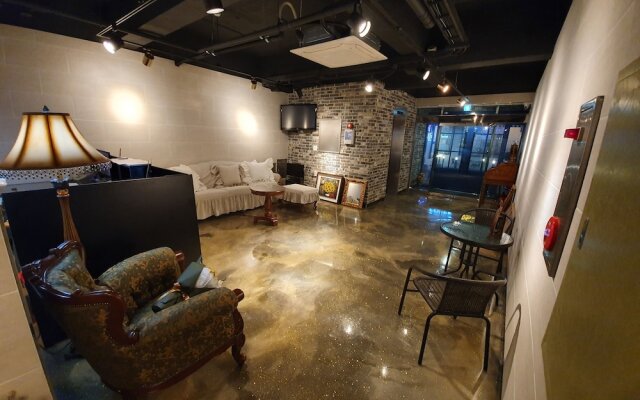 Vallas Hotel & Guest house