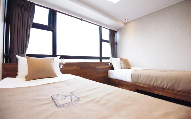 57 Myeongdong Hostel