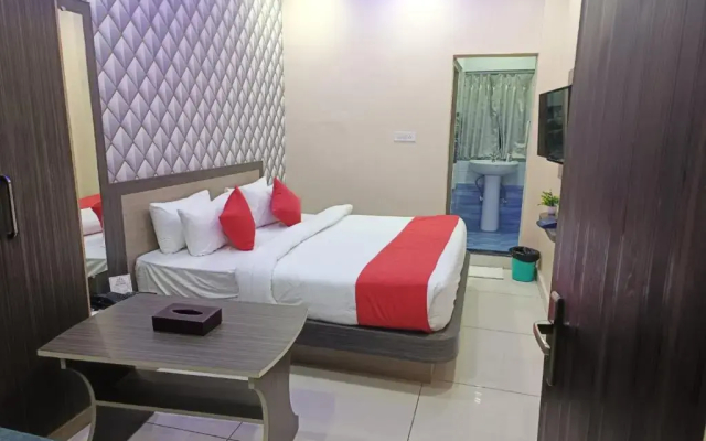 Hotel Embassy Grand