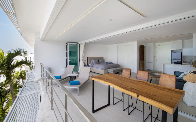 Luxury Apartment Unique Residences