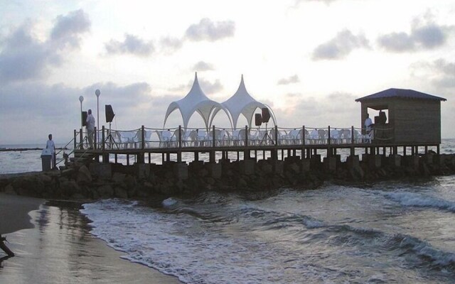 Cabañas  Frente a la Playa 010