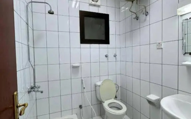 Al Janadriah Towers Hotel