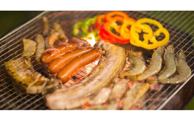 Jeju Hyeoppjae Some&ssam Guesthouse