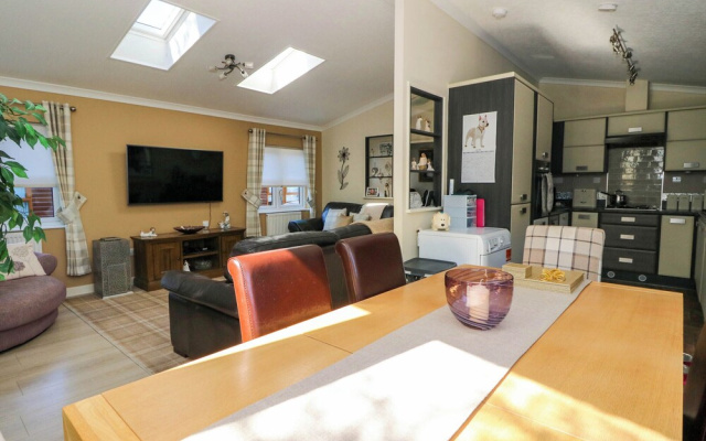 Rosegrace Lodge