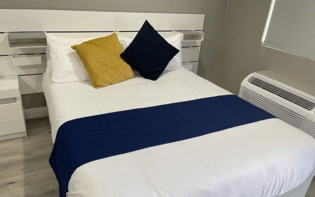 Omeo Suites