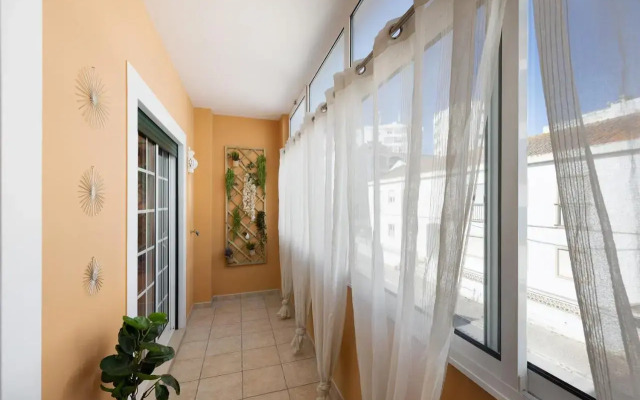Friendly House