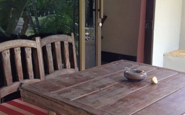 Baan Chang Residence