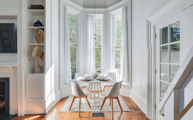 Historic New Albany Apartment ~ 6 Mi to Louisville