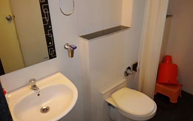 Radhika Inn Service Appartment