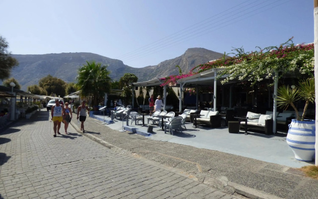 Nostos Beach