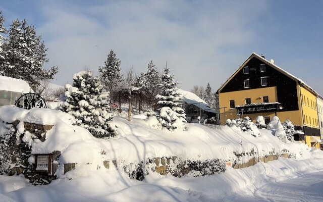 Ferienwohnungen Am Schlössel