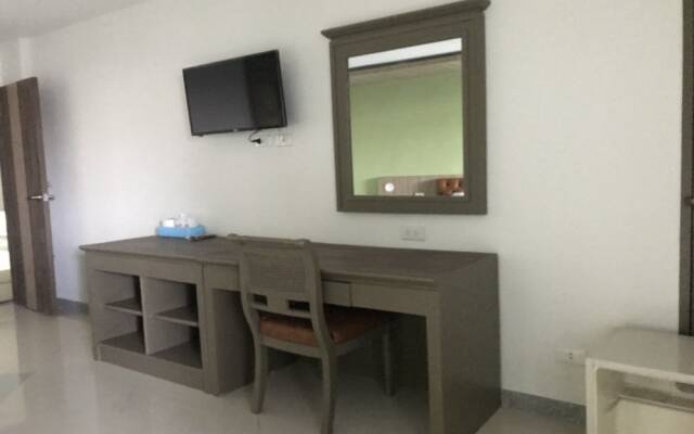 Lopburi Residence Hotel
