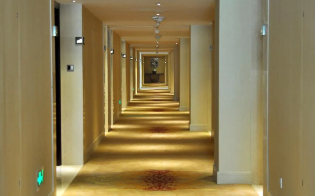 Conifer Garden Hotel