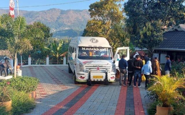 Chalona Jungle Eco Stay