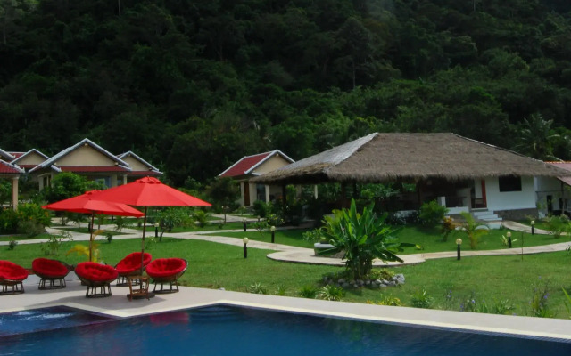 Q Bungalows
