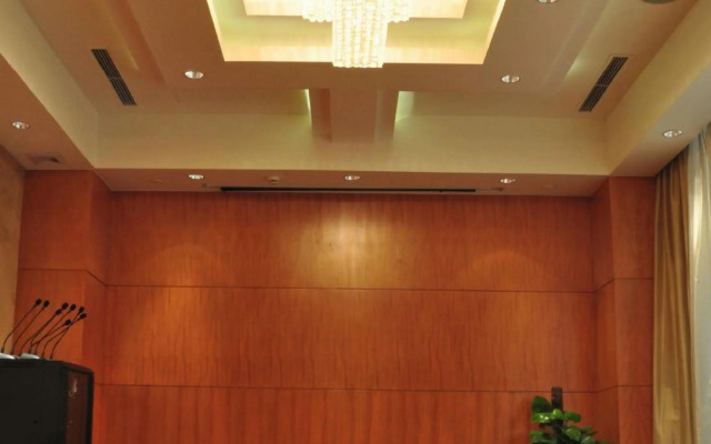 Oriental Hotel