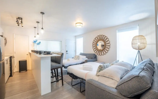 ONE Bedroom Apartment