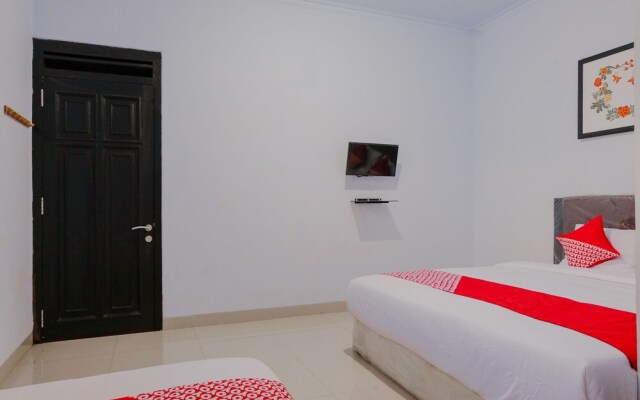 OYO Life 1109 Bing Jaya Guest House