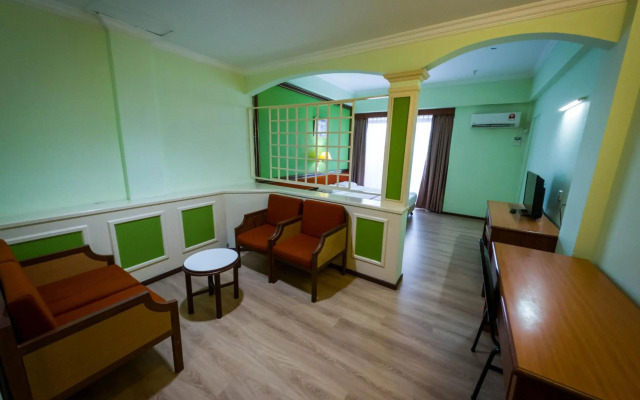 Miri Hotel