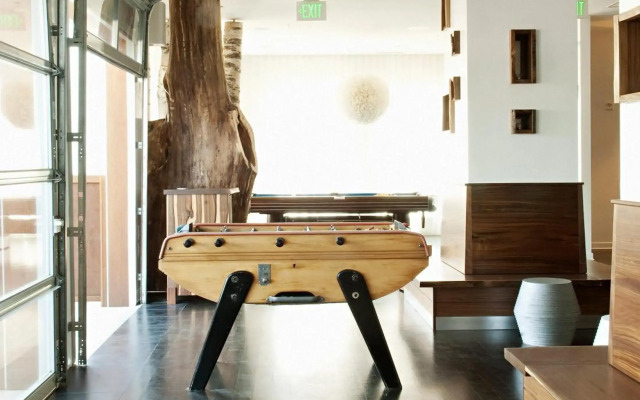 Bungalow Hotel