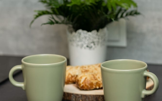 Kolorowa Studio Apartment by Renters