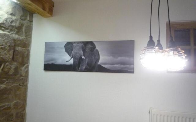 Fun Studio - Lit King Size