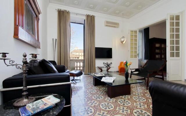 Tiberina Spacious Apartment