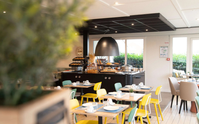 Sure Hotel by Best Western Rochefort-Sur-Mer