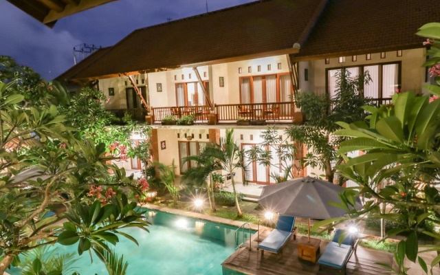 Grand Balisani Suites Hotel