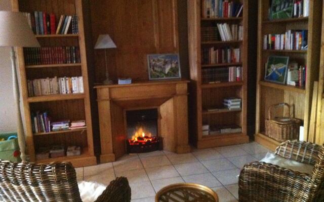 Citotel Logis Louise de Savoie