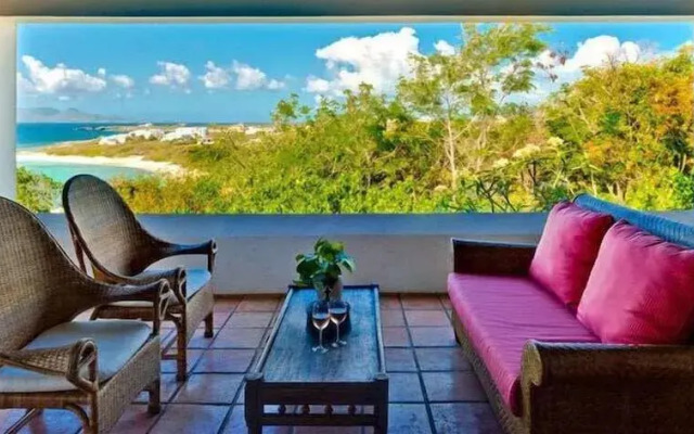 Zenaida Estate