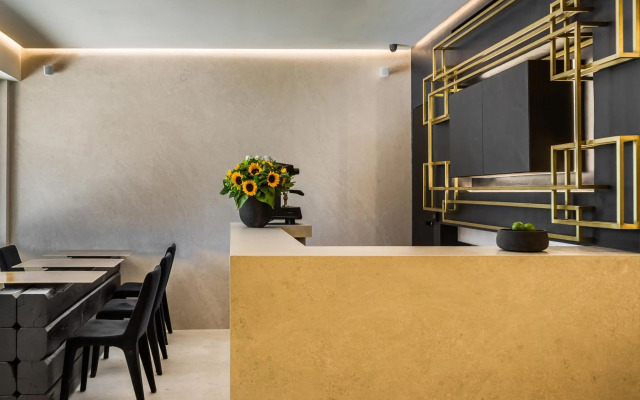 Canale Hotel & Suites