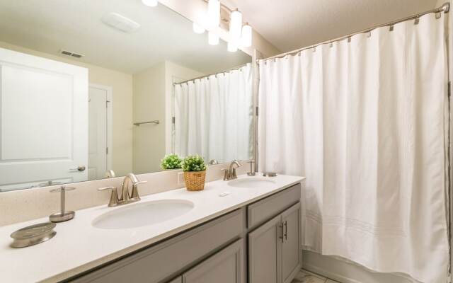 Windermere Villa Storey Lake 1