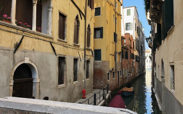 San Marco Design Suites
