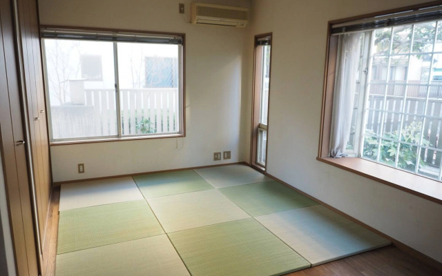 AOTOINN