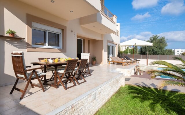 Villa Chrissiida