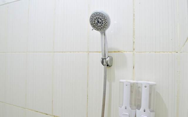 SPOT ON 91660 Red Rose Guest House